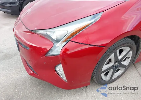 2018 Toyota Prius Four Touring z USA, uszkodzony, nr VIN JTDKARFUXJ3061750